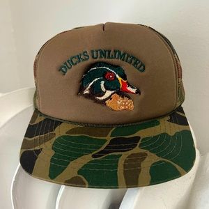 Vintage camo ducks unlimited trucker hat